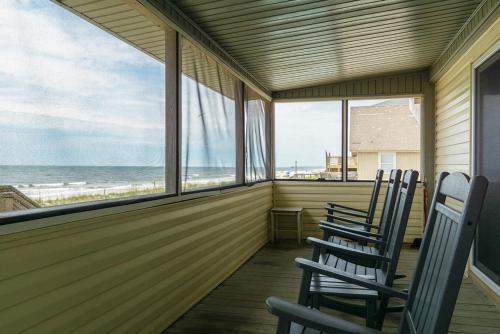 Another Beach Experience by Oak Island Accommodations - photo 21