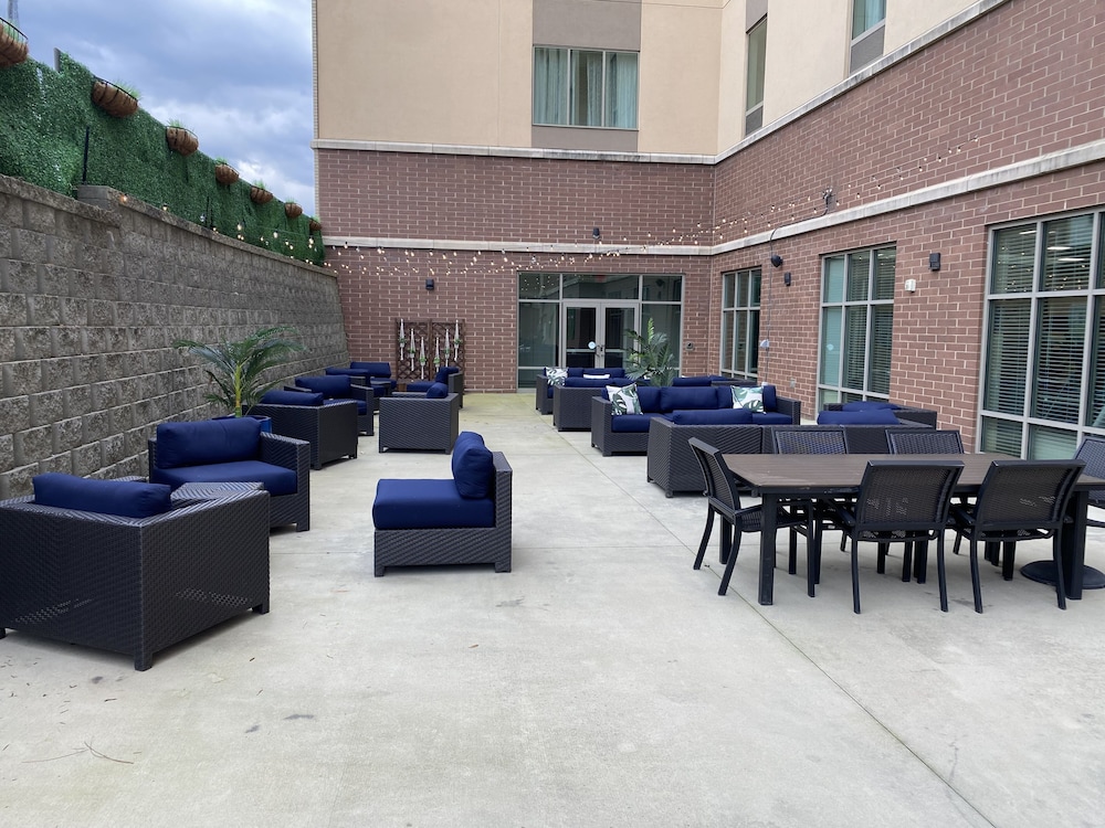 Hampton Inn & Suites Charlotte Ballantyne - photo 61