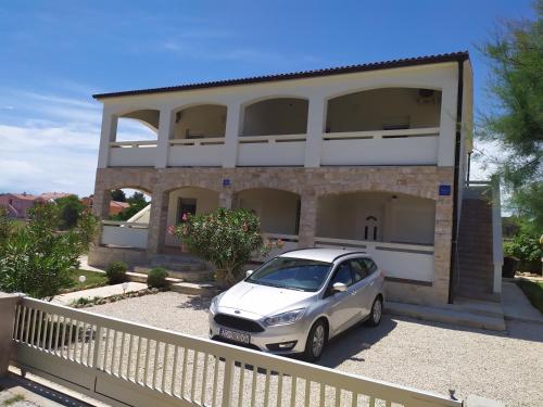 Apartmani Vjeko in Vir, Croatia