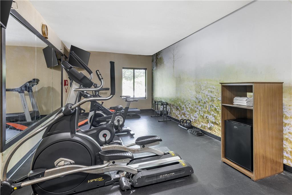 Best Western Plus Lee's Summit Hotel & Suites - photo 7