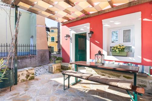 Bekiris Traditional Inn in Lefkimmi, Greece