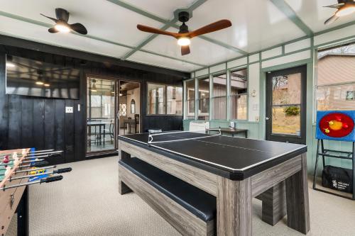 Cozy Retreat With Game Room Lake Como Wi By David Rigney Real Estate Solutions — Lake Geneva