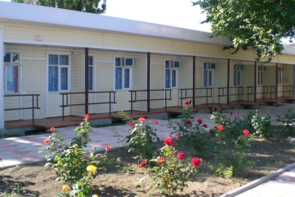 Priboj — hotel in Yeysk