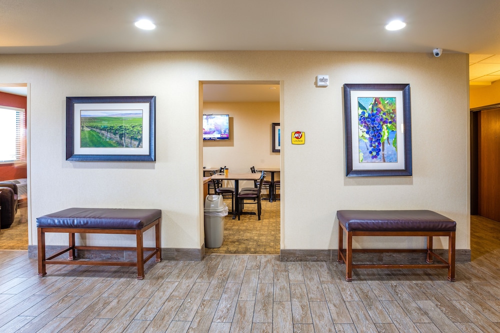 My Place Hotel Pasco Tri Cities WA - photo 3