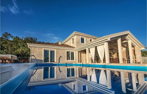 Villa Belvedere — 5-Star Luxury Hotel in Jadranovo, Croatia