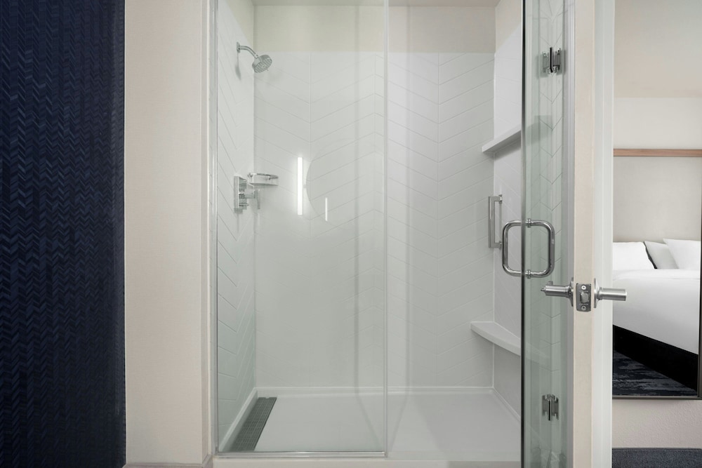 Fairfield By Marriott Inn & Suites Helena North - photo 24