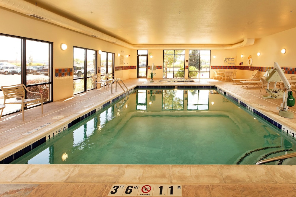 Hampton Inn Montrose - photo 31