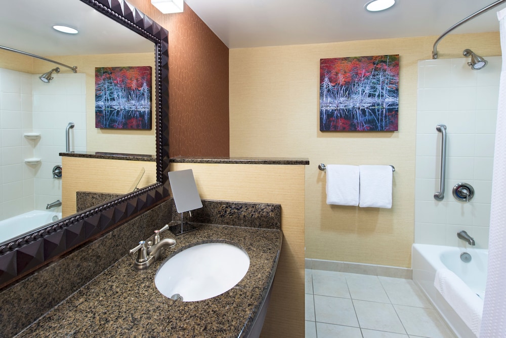 Courtyard by Marriott Lake Placid - photo 16