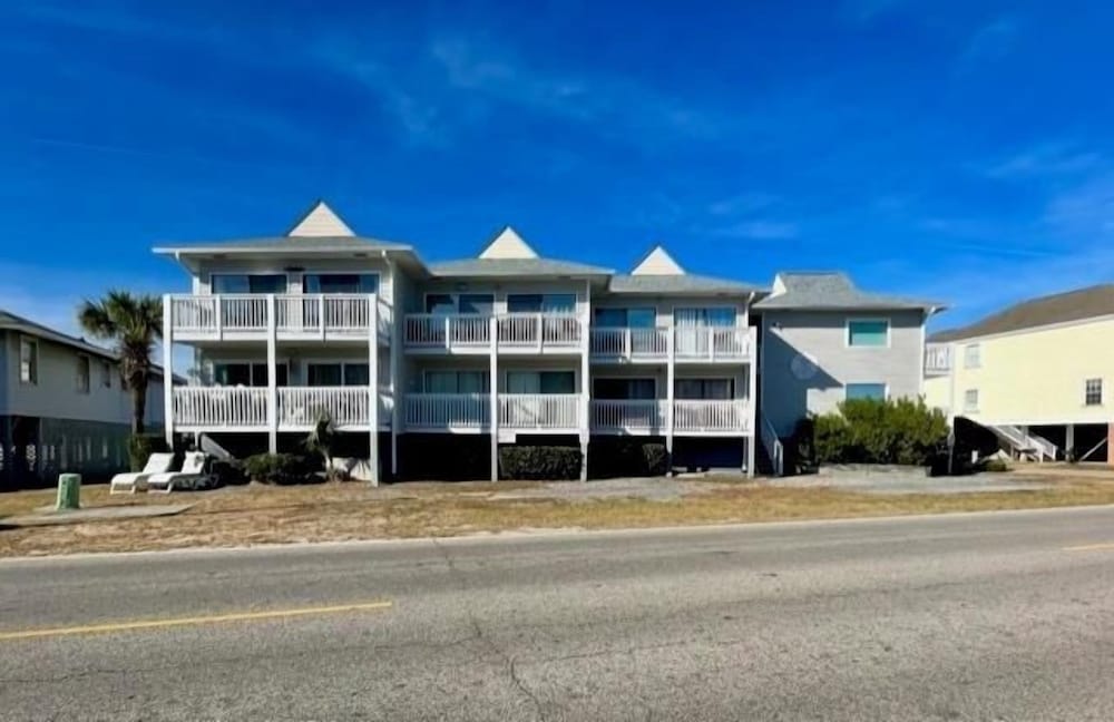 Last Resort I 103 Home by Redawning - photo 12