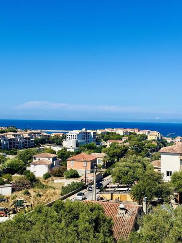 Magnifique 2 Pieces Vue Mer — hotel in L'ile-Rousse