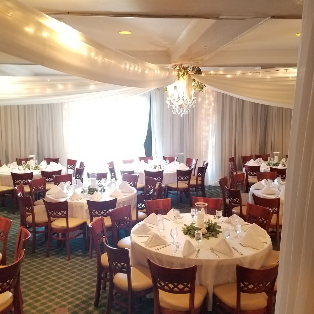 Hill House Inn - photo 27