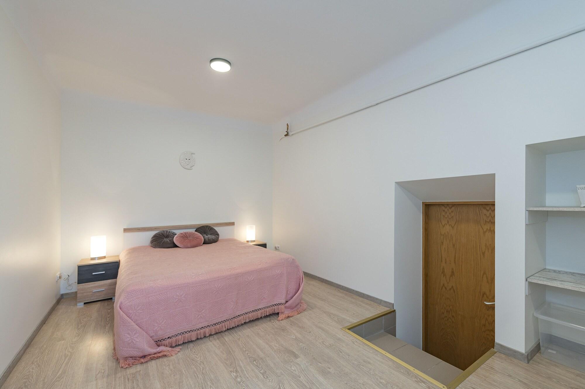 Historical Oldtown Charm with Modern Comfort by Polo Apartments — 4-Star Luxury Hotel in Kaunas, Lithuania