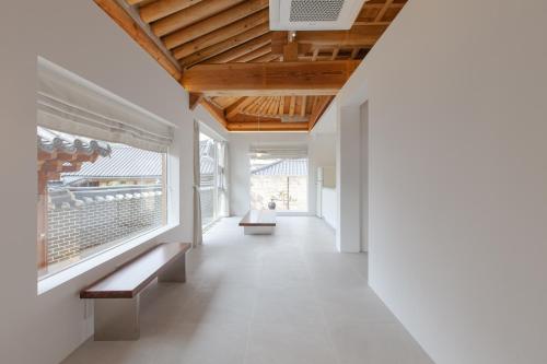 Cheong yeon the Korean traditional house Hanok in Jeonju Hanok Village — 4-Star Luxury Hotel in Jeonju, South Korea