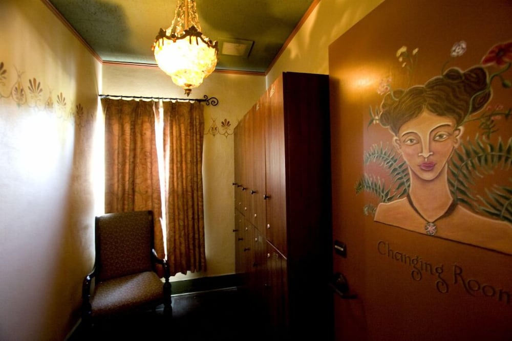 McMenamins Edgefield - photo 32