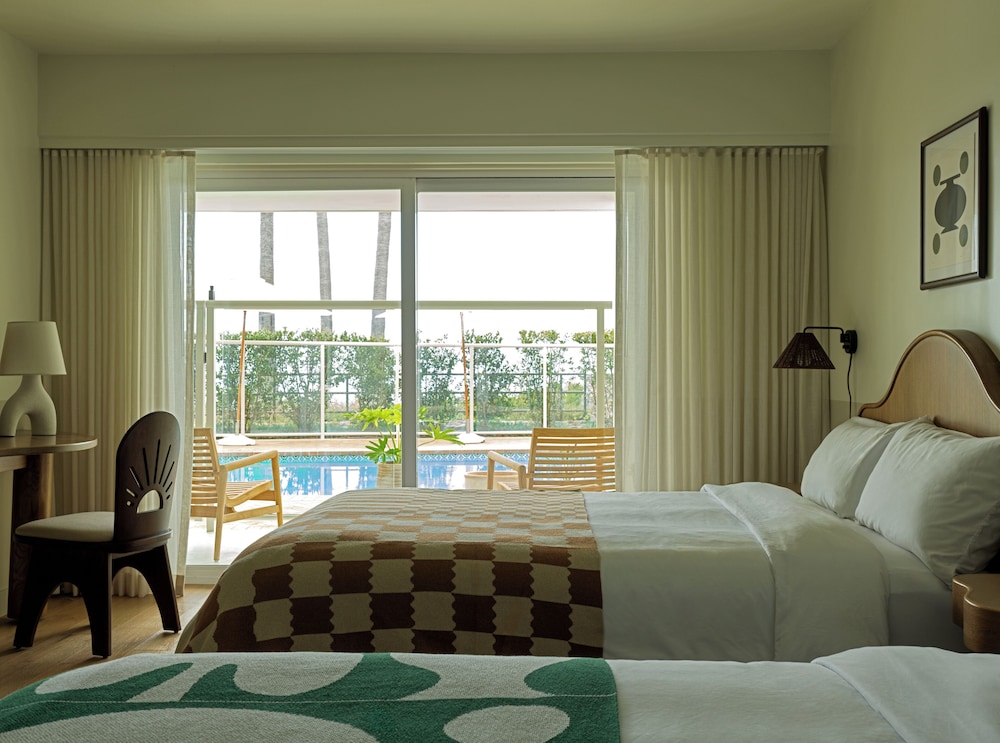 Casa Loma Beach Hotel - photo 10