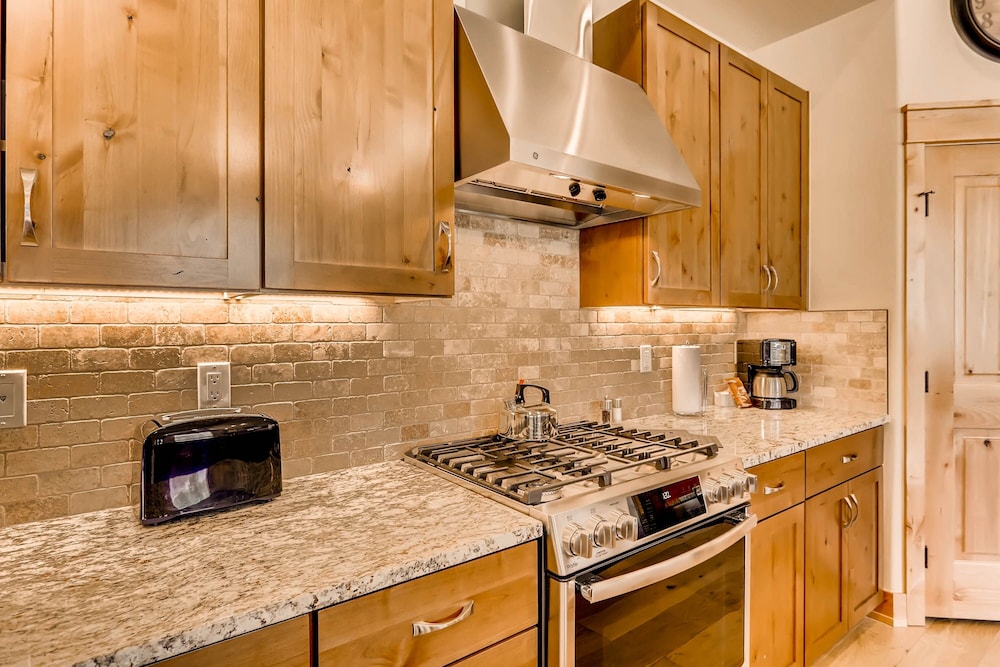 River Run Townhome RR84 RVJR by RedAwning - photo 12