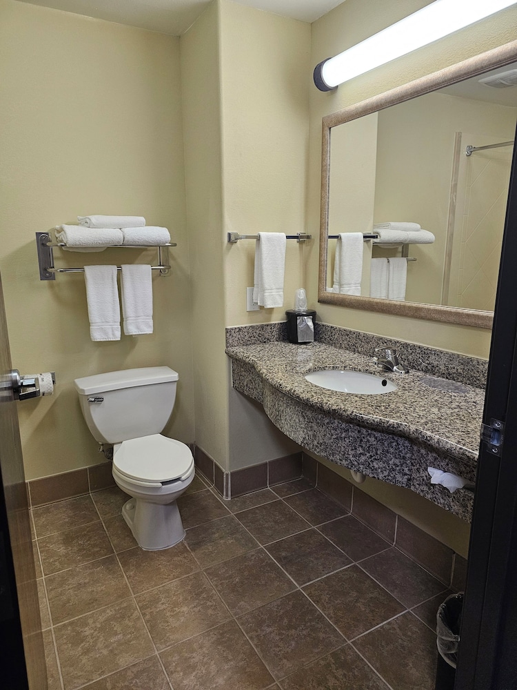 Express Inn Leesville Ft Johnson SureStay Collection by BW - photo 19