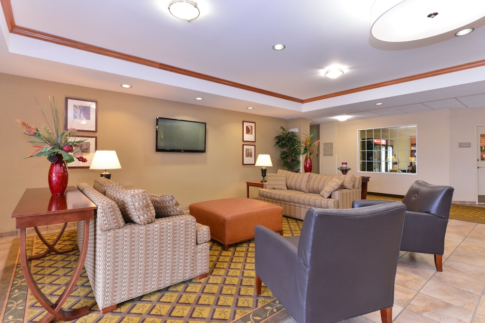 Candlewood Suites Elmira Horseheads by IHG - photo 18