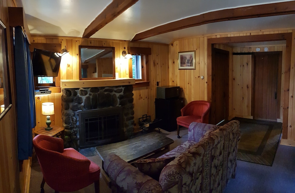 The Wilderness Inn - photo 41