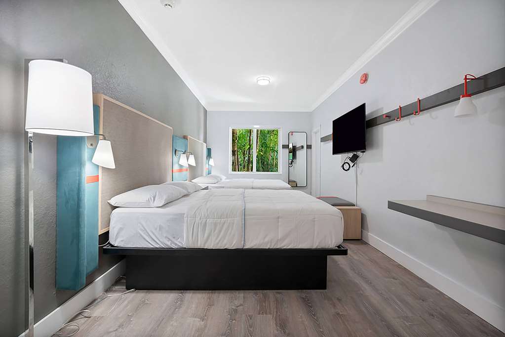 Atrium Hotel Trademark Collection by Wyndham - photo 11