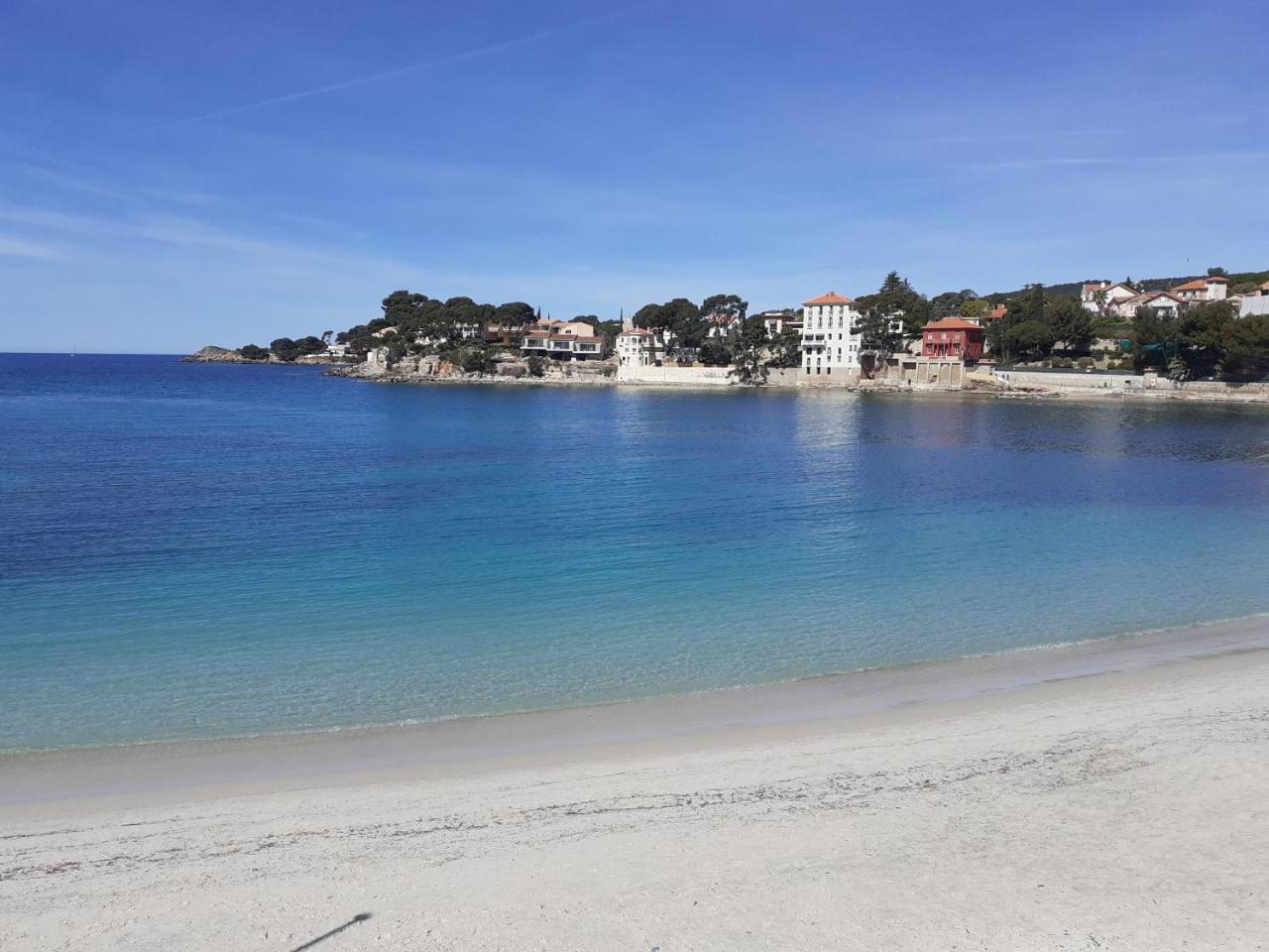 L’escale Marine : Centre Ville Plage — Bandol — photo 4