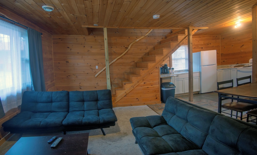 Rustic Inn - photo 15