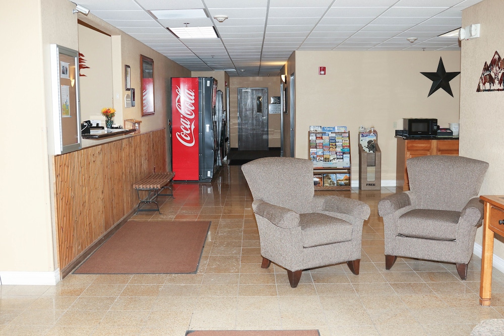 Travelodge by Wyndham Gillette - photo 7