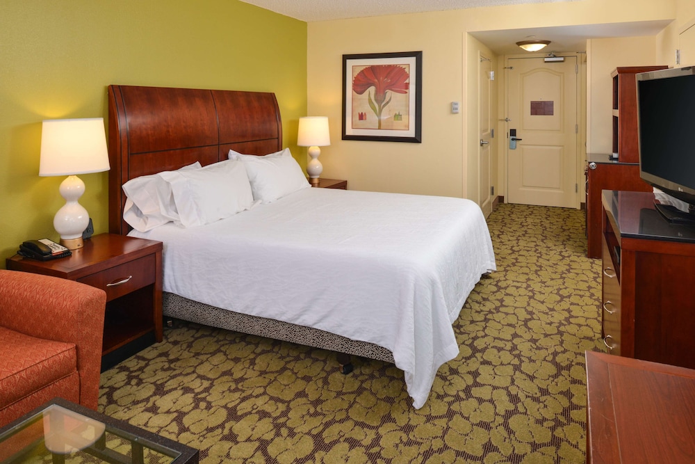 Hilton Garden Inn Terre Haute - photo 44