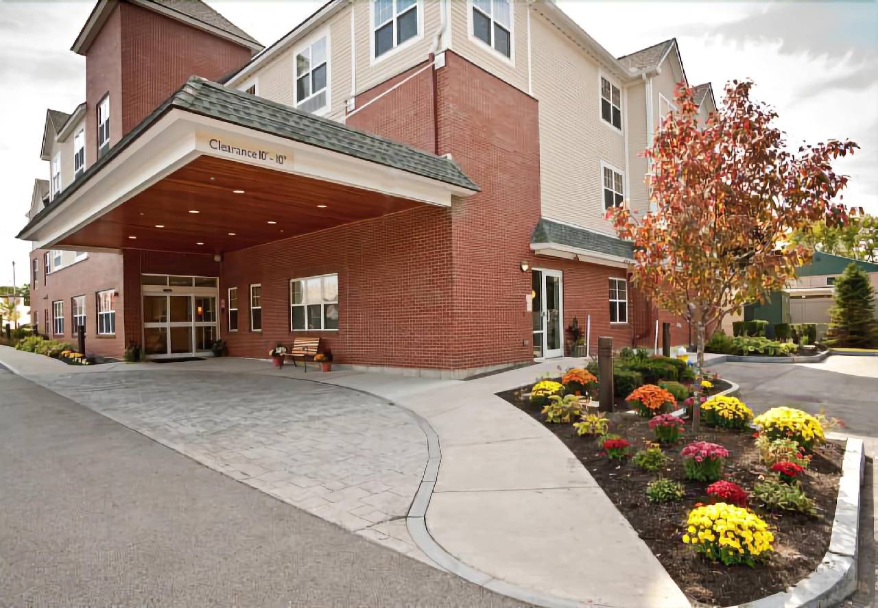 Fairfield Inn & Suites by Marriott Portsmouth Exeter - photo 2