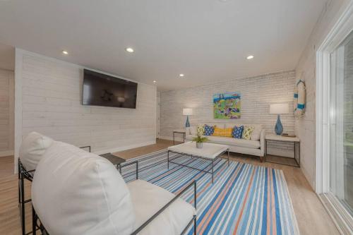 Sunset Family Villa C3 — 4-Star Luxury Hotel in Bridgman, United States