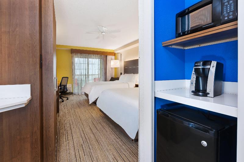 Holiday Inn Express & Suites Petoskey by IHG - photo 43