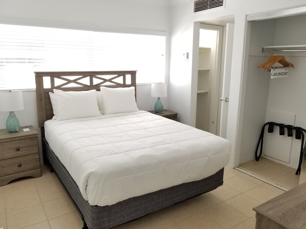 Sandalwood Beach Resort - photo 4