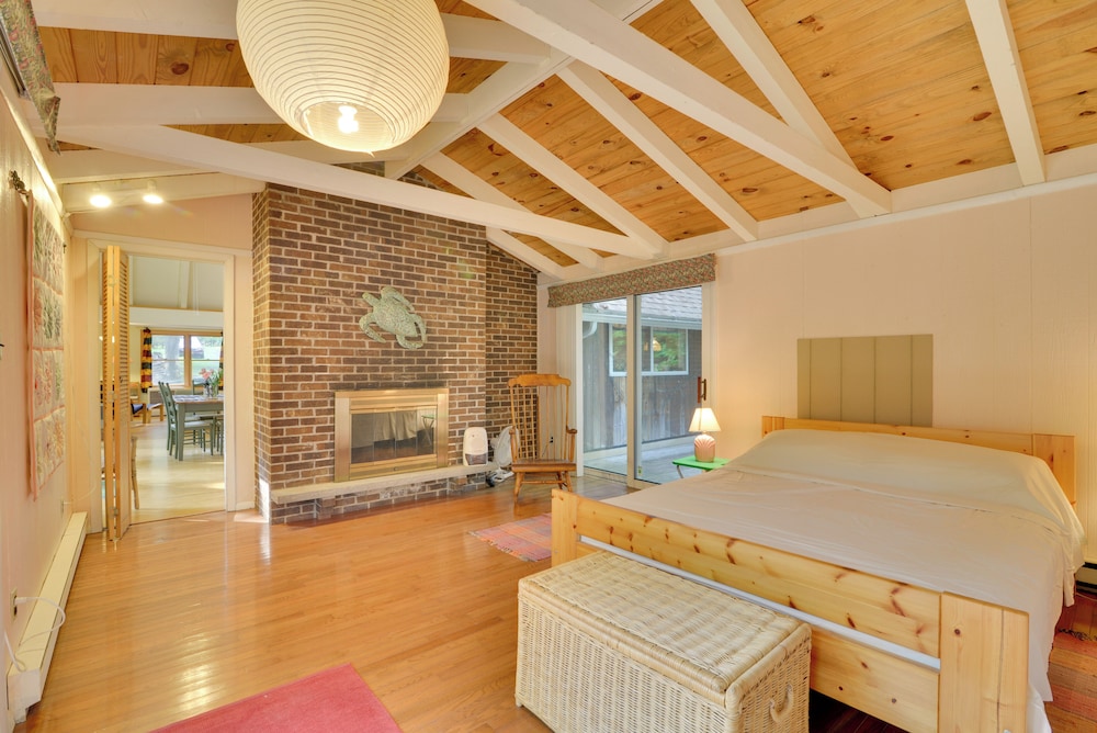 Secluded Stroudsburg Home 5 Mi To Ski Resort - photo 10