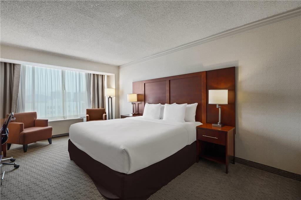 Comfort Inn by the Bay - photo 18