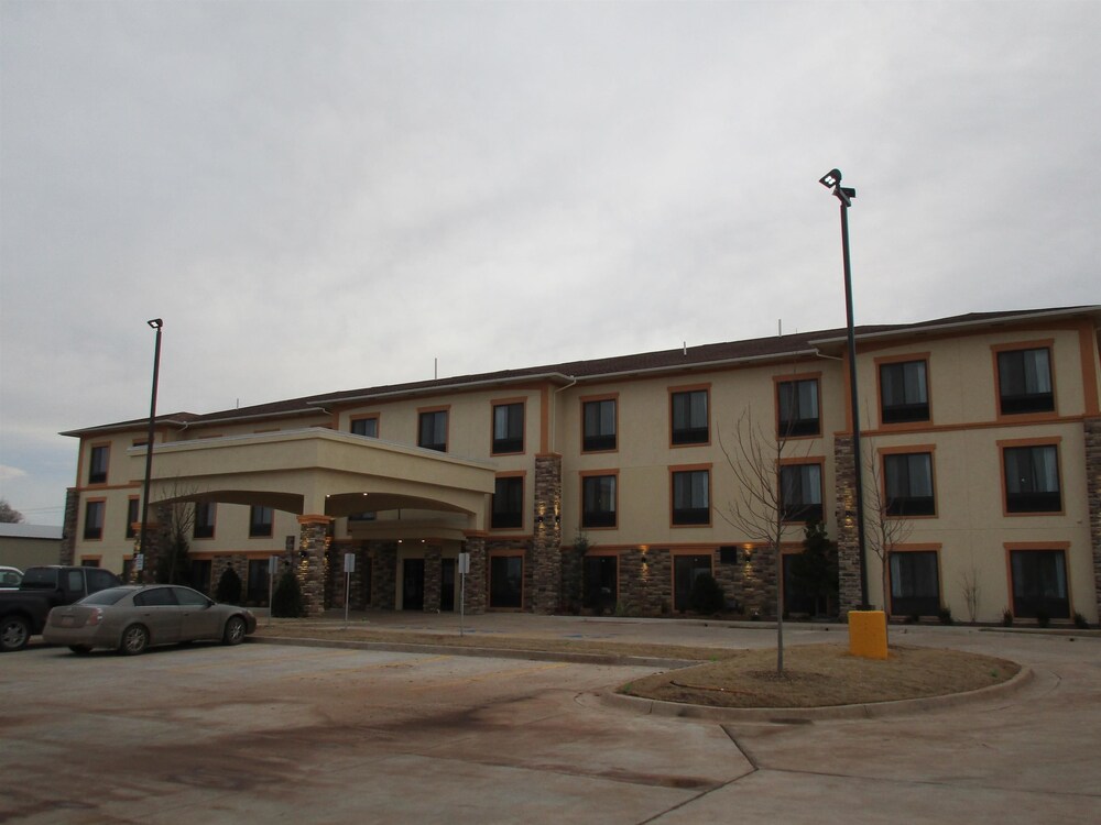 Best Western Plus Fairview Inn & Suites - photo 24