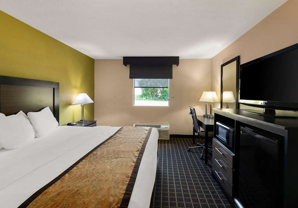 Best Western Adena Inn - photo 23