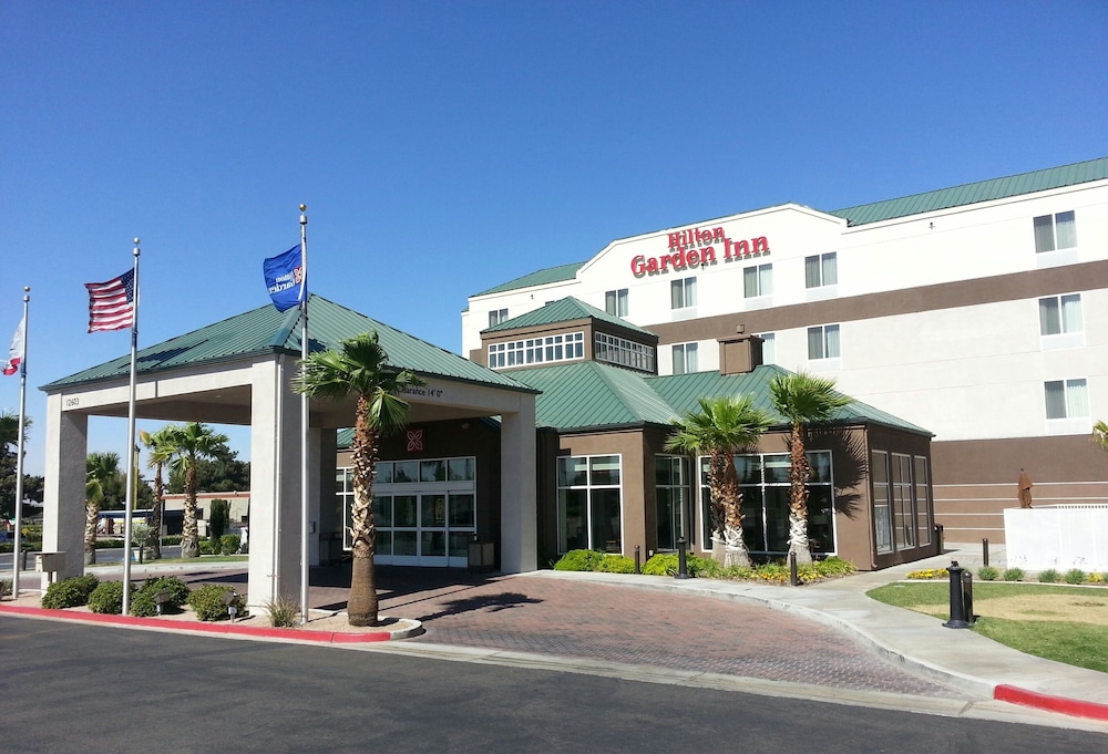 Hilton Garden Inn Victorville - photo 24