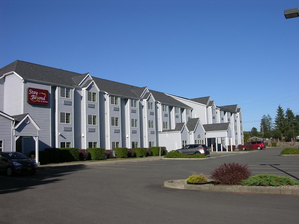 Stay Beyond Inn & Suites - photo 28