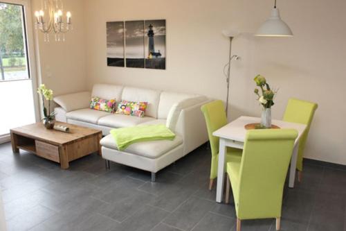 Käptn Brass Villa 5 App 2 — 4-Star Luxury Hotel in Ostseebad Dierhagen, Germany