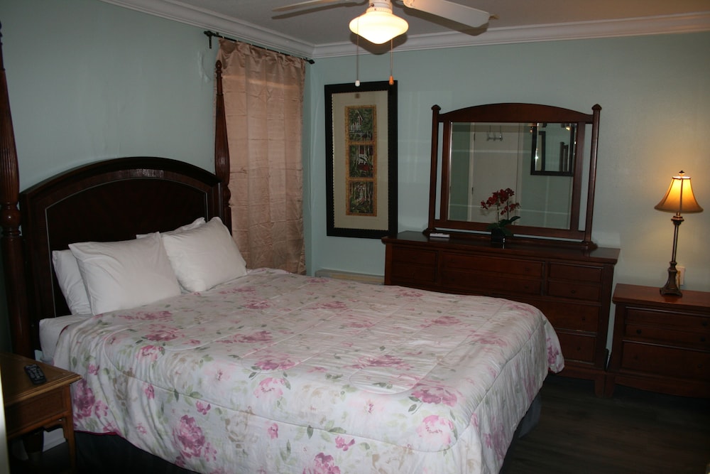 Royal North Beach All Suites - photo 6