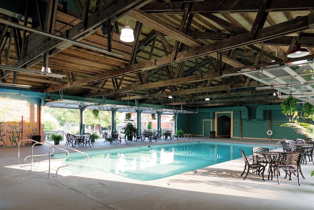 Brown County Inn - photo 25