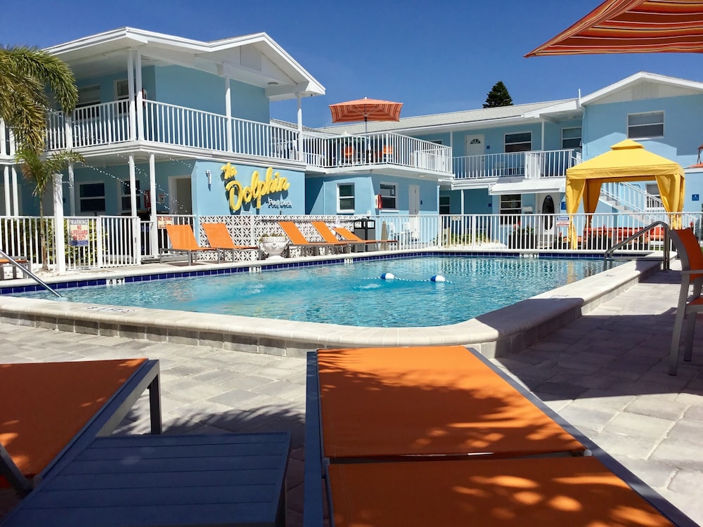 St Pete Beach Suites - photo 89