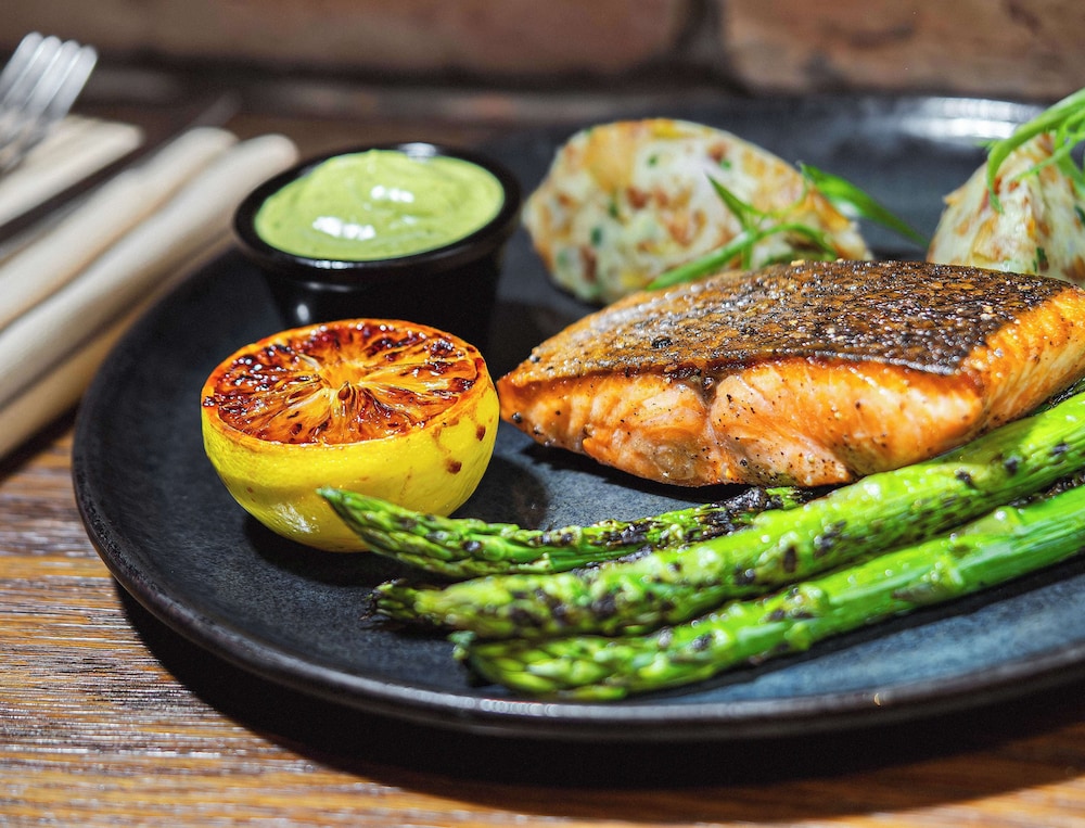 מזון ומשקאות