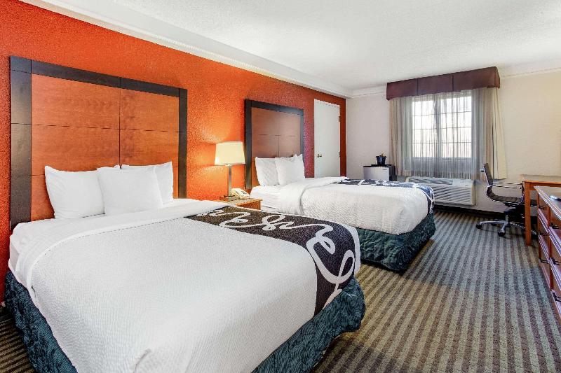La Quinta Inn Chicago O'Hare Nr. 6072 - photo 33