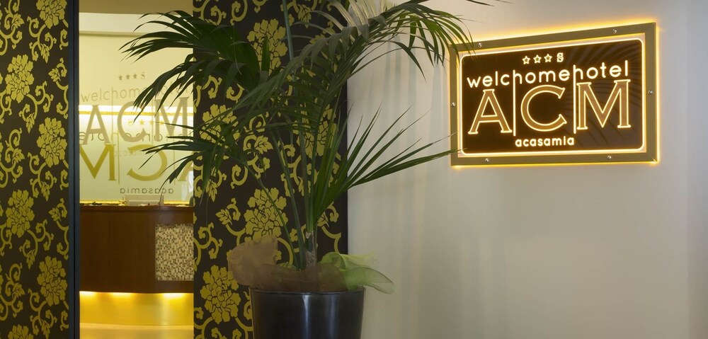 Acasamia Welchome Hotel — Rimini