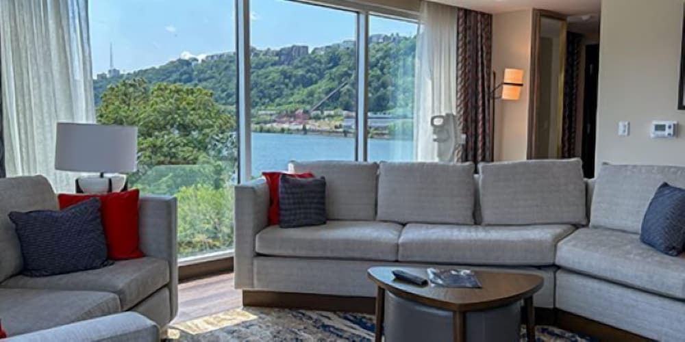 The Landing Hotel at Rivers Casino Pittsburgh - photo 15