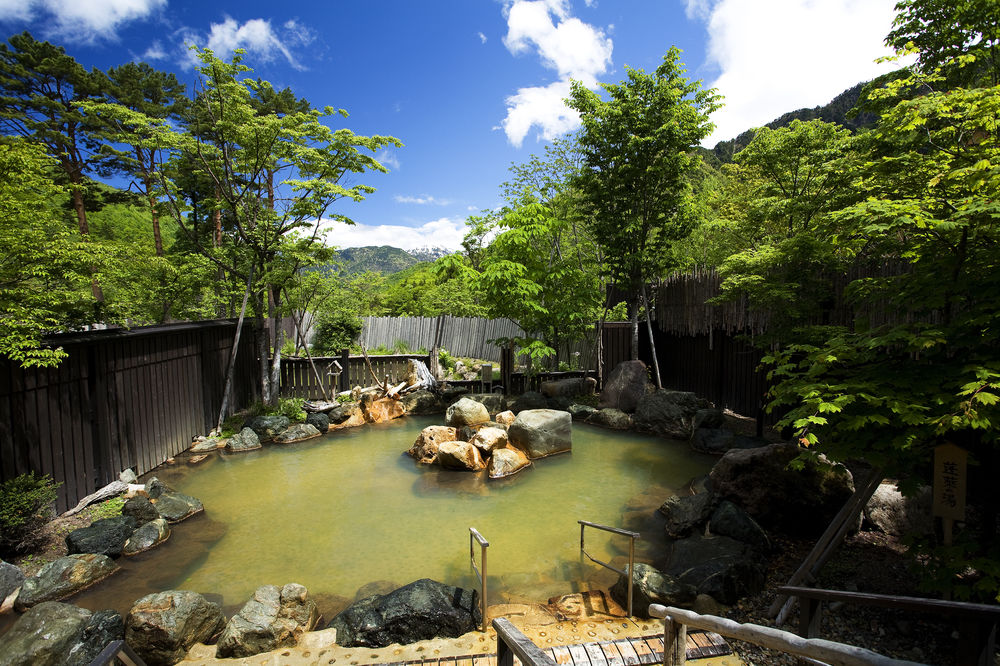 Takumi no Yado Miyama Ouan — 4-Star Luxury Hotel in Takayama, Japan