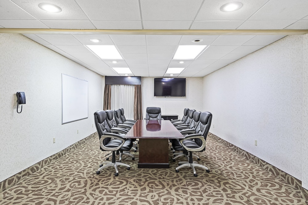 Holiday Inn St. Petersburg West by IHG - photo 59