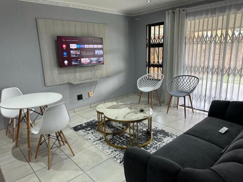 Beautiful 2 bedroom apartment In Richard's bay — 4-Star Luxury Hotel in Richards Bay, South Africa