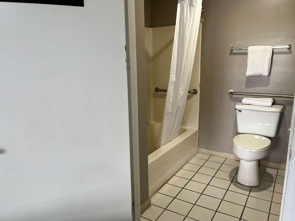 Cordele Hotel - photo 10
